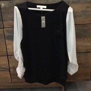 Black and white/cream sleeved blouse